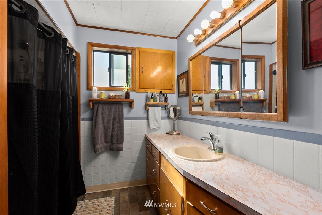 4414 Willapa Road Raymond, WA 98577 - Photo 13 of 24 Gallery Image 13