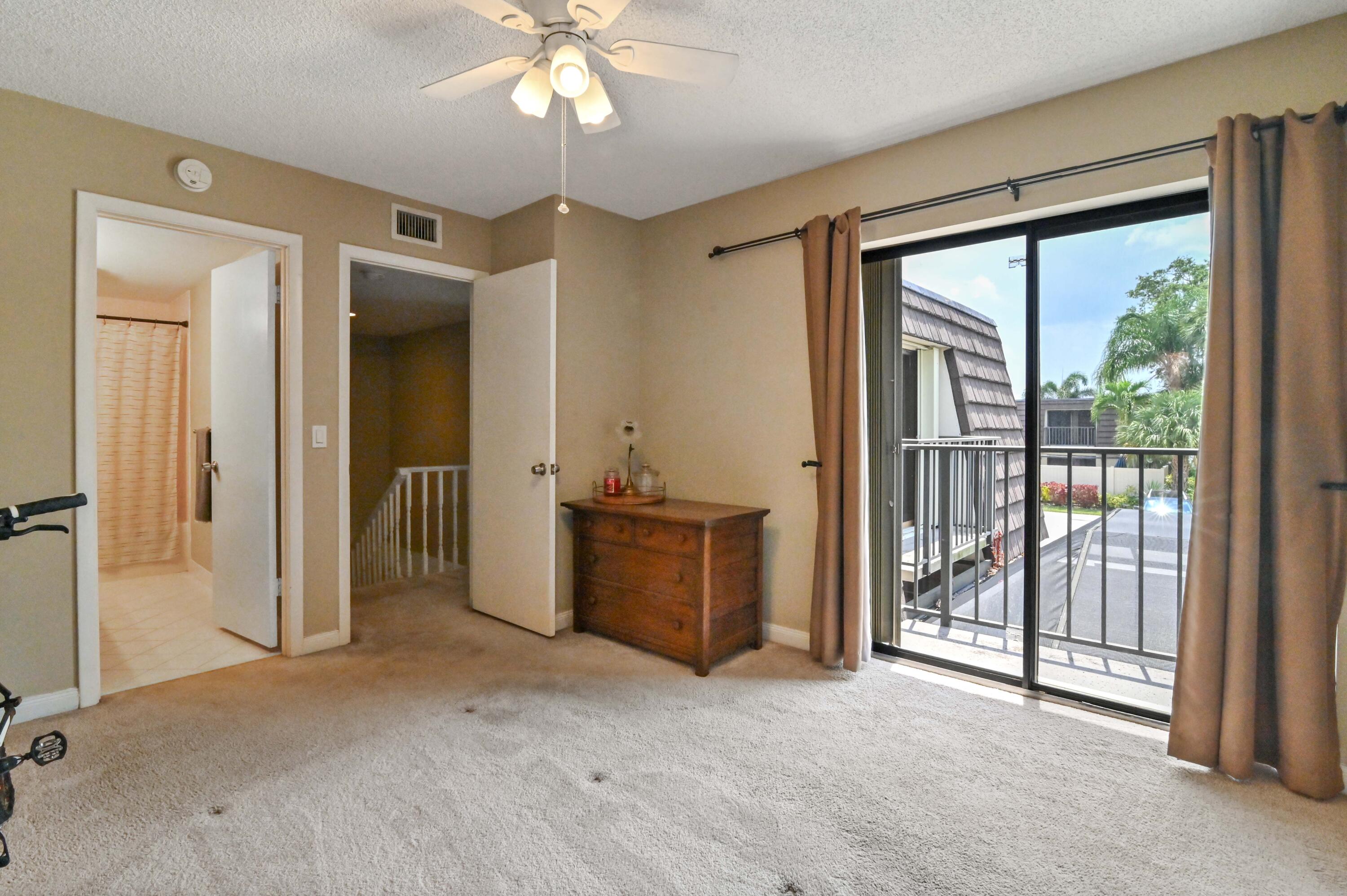 6927 69th Way West Palm Beach, FL 33407 - Photo 18 of 28 15 bedroom 02