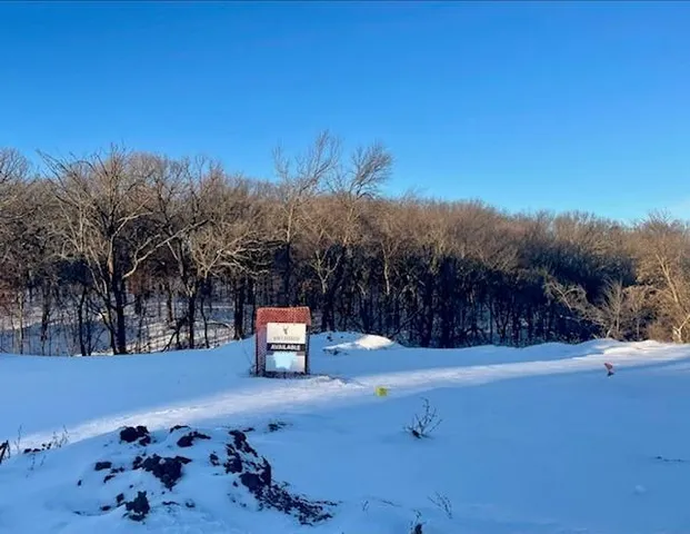 $1,161,800 | 5593 Rolling Hls Parkway, Victoria, MN 55318