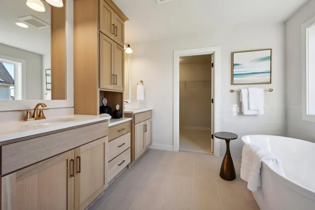 $1,161,800 | 5593 Rolling Hls Parkway, Victoria, MN 55318