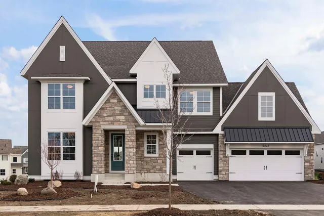 $1,161,800 | 5593 Rolling Hls Parkway, Victoria, MN 55318