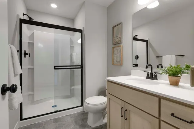 $1,161,800 | 5593 Rolling Hls Parkway, Victoria, MN 55318