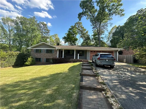 $599,900 | 3215 Rehoboth Drive, Decatur, GA 30033