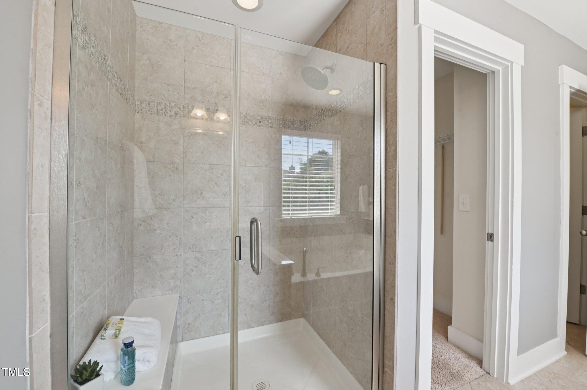 9101 Triana Market Walk Raleigh, NC 27617 - Photo 25 of 42 37-web-or-mls-Triana Market Walk-S0509-0