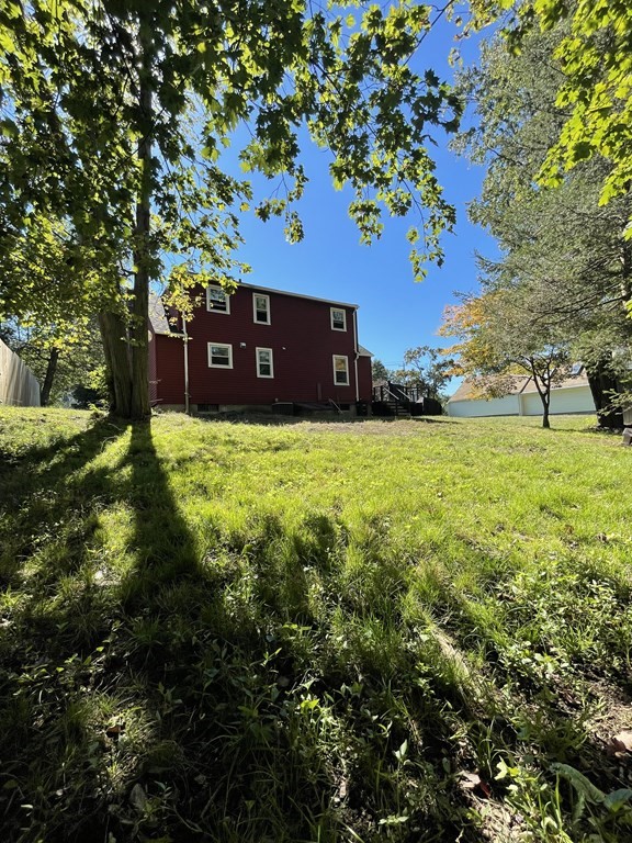 168 Maple Road Longmeadow, MA 01106 - Photo 3 of 34