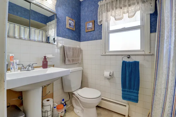 $300,000 | 1411 2nd Avenue, Camanche, IA 52730