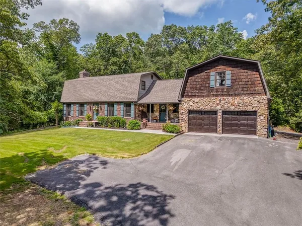 $899,000 | 400 Racehorse Drive, Summerville, GA 30747