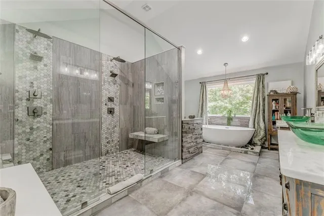 $899,000 | 400 Racehorse Drive, Summerville, GA 30747