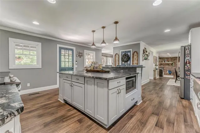 $899,000 | 400 Racehorse Drive, Summerville, GA 30747