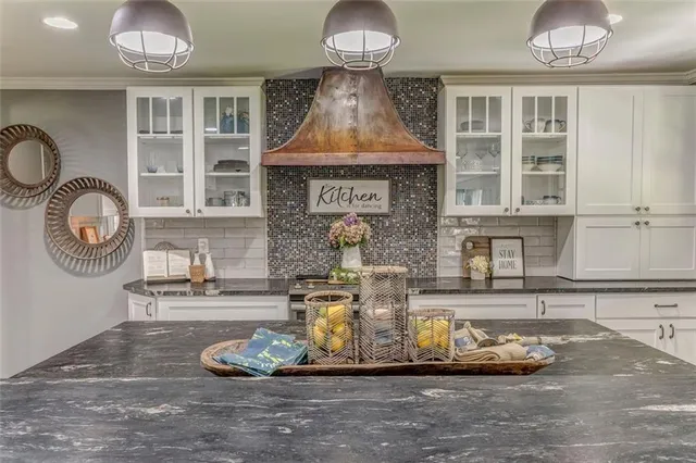 $899,000 | 400 Racehorse Drive, Summerville, GA 30747