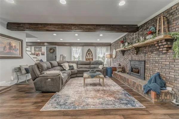 $899,000 | 400 Racehorse Drive, Summerville, GA 30747