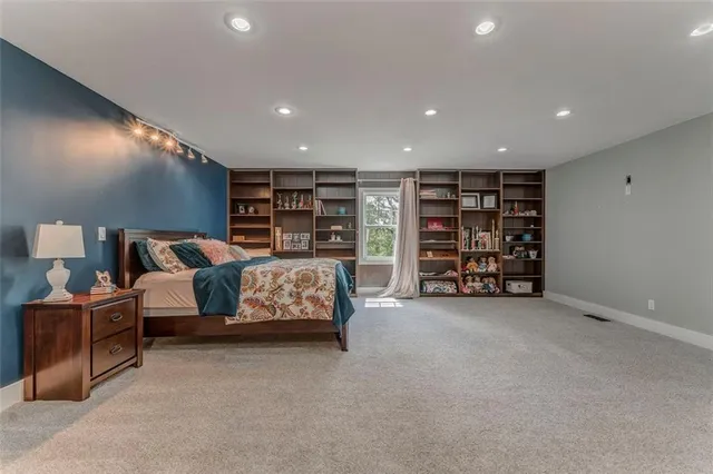 $899,000 | 400 Racehorse Drive, Summerville, GA 30747