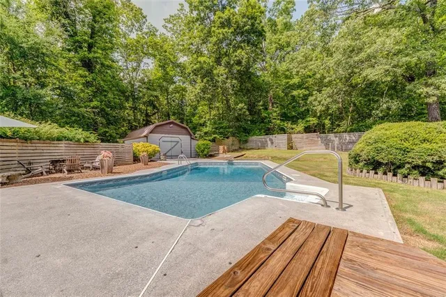 $899,000 | 400 Racehorse Drive, Summerville, GA 30747