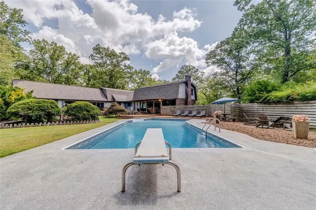 $899,000 | 400 Racehorse Drive, Summerville, GA 30747