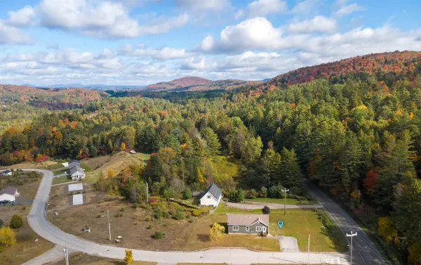 $289,000 | 16 Deer Creek Lane, St. Johnsbury, VT 05819