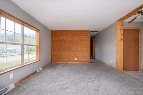 $289,000 | 16 Deer Creek Lane, St. Johnsbury, VT 05819
