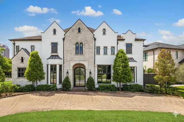 $2,995,000 | 5303 Longmont Drive, Houston, TX 77056
