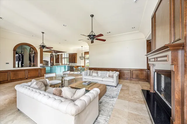 $2,995,000 | 5303 Longmont Drive, Houston, TX 77056