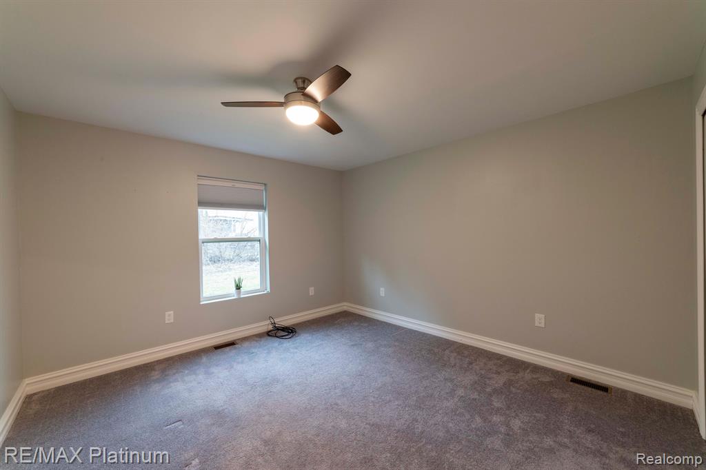 810 Chelsea Ridge Court, Unit 21 Howell, MI 48843 - Photo 31 of 43
