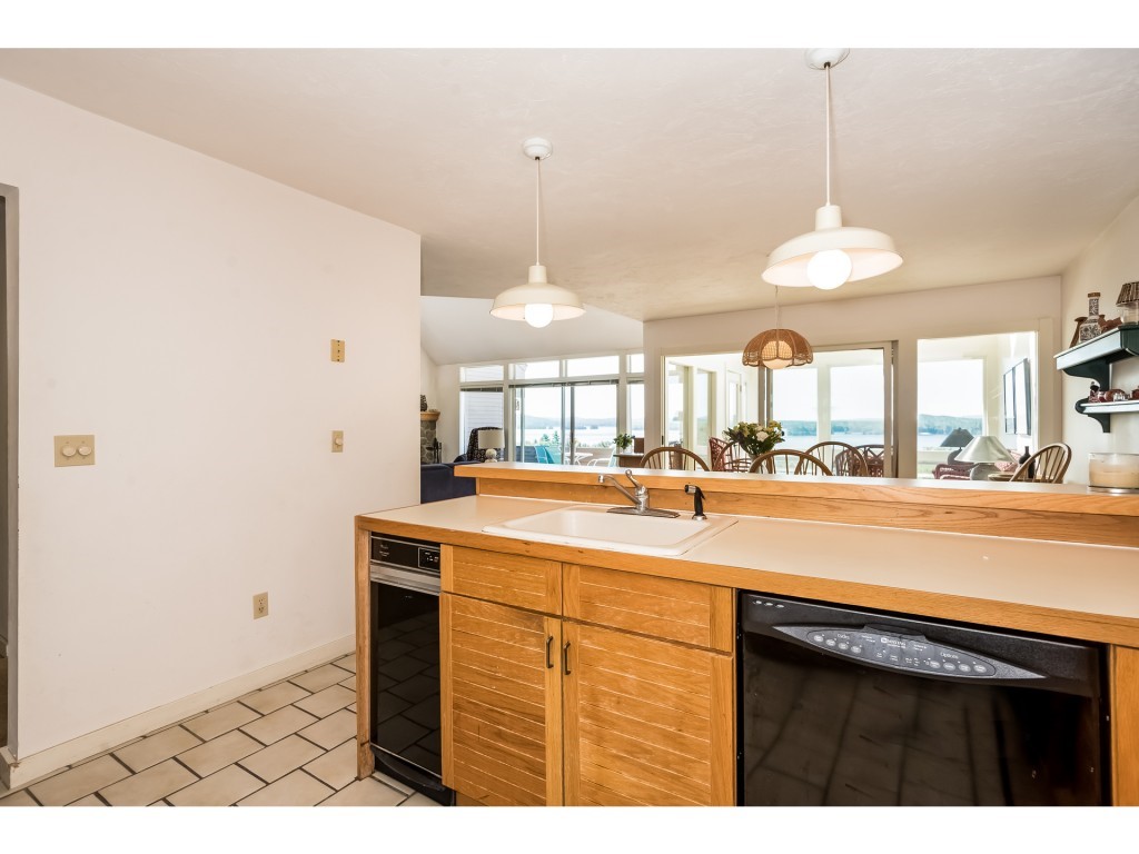 22 Topside Road, Unit 2 Moultonborough, NH 03254 - Photo 8 of 36