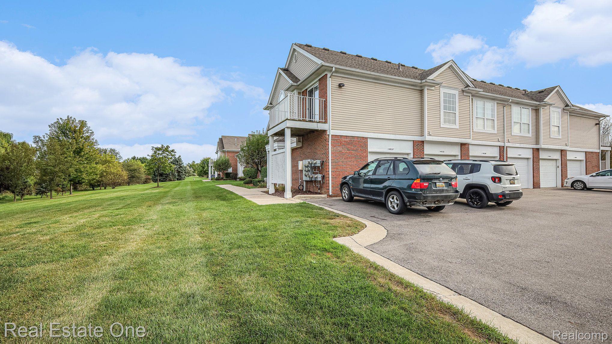 46027 Rhodes Drive Macomb, MI 48044 - Photo 16 of 16 Gallery Image 16