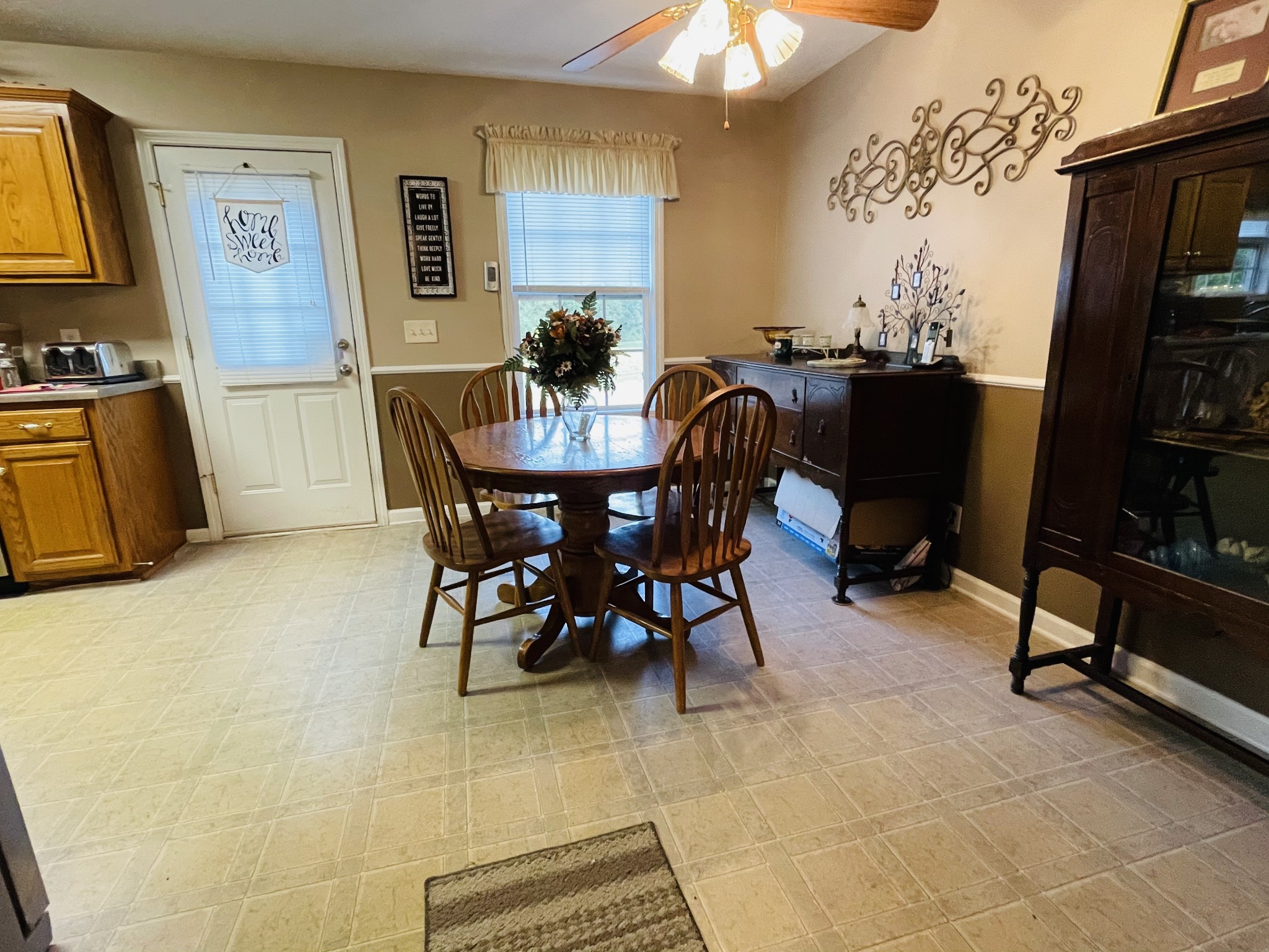 2948 Riley Creek Road Normandy, TN 37360 - Photo 10 of 28 a view of a dining room with furniture