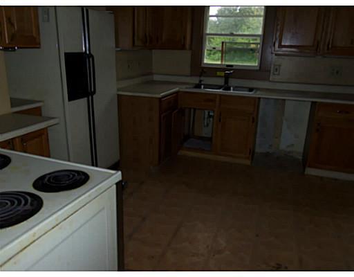 2815 Middle Urbana Road Springfield, OH 45503 - Photo 7 of 10