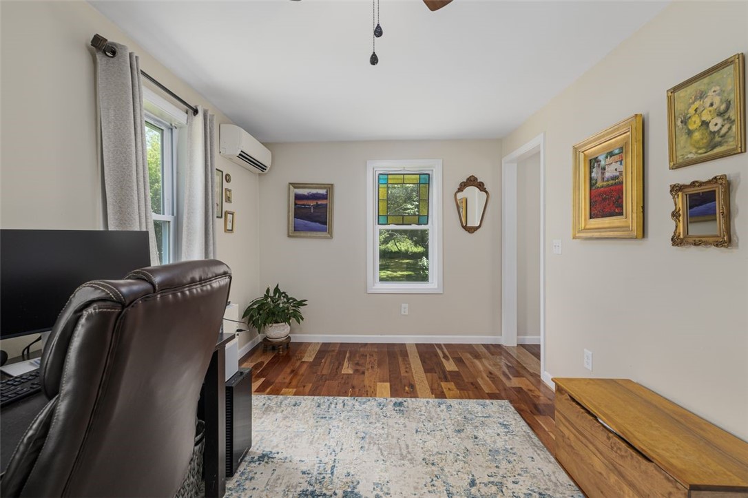 15 Little Pond County Road Cumberland, RI 02864 - Photo 18 of 32