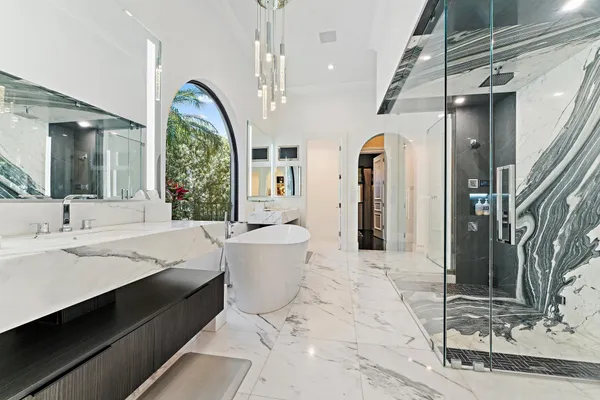 $10,995,000 | 636 Hermitage Circle, Palm Beach Gardens, FL 33410