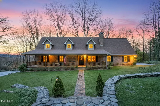 $650,000 | 1934 Old Walnut Lane, Jefferson City, TN 37760