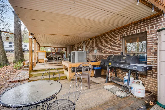 $650,000 | 1934 Old Walnut Lane, Jefferson City, TN 37760