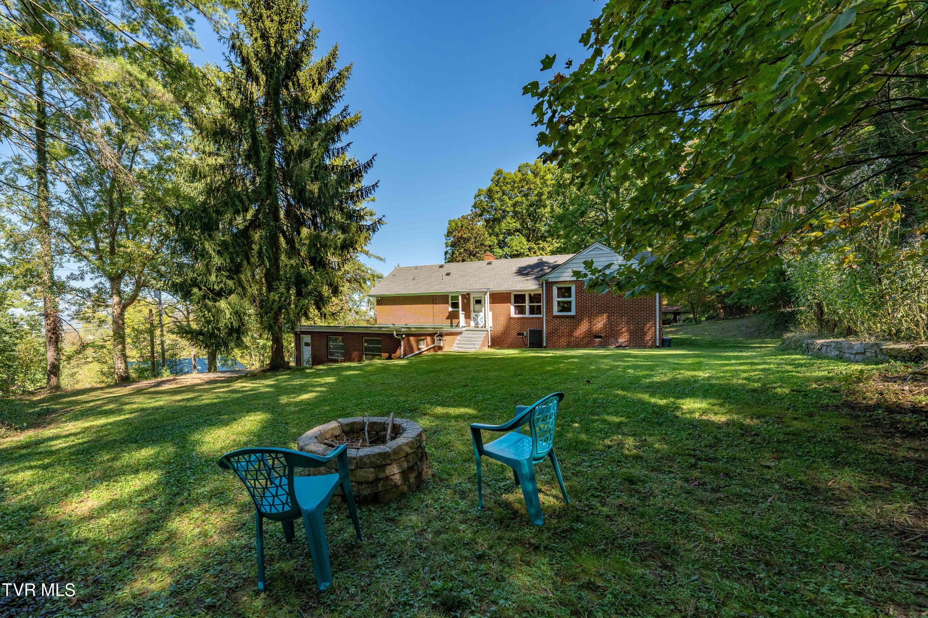 3901 Ridge Line Drive Kingsport, TN 37664 - Photo 37 of 37 3901 Ridgeline Drive (20 of 49)