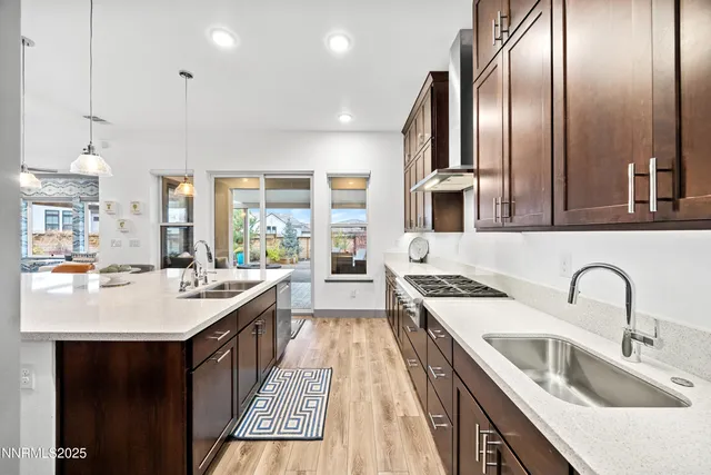 $1,340,000 | 961 Solarium Drive, Reno, NV 89511