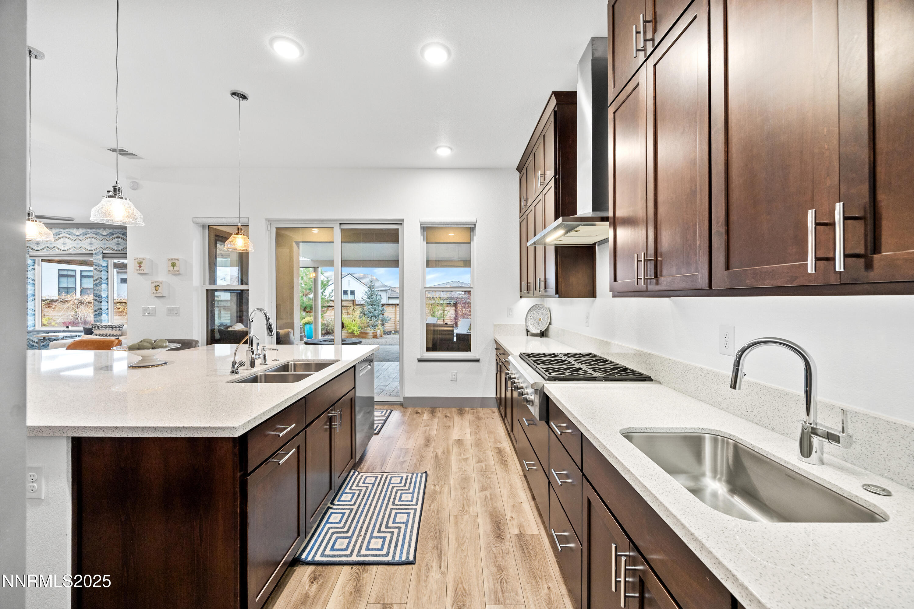 961 Solarium Drive Reno, NV 89511 - Photo 9 of 40 13_img_0171