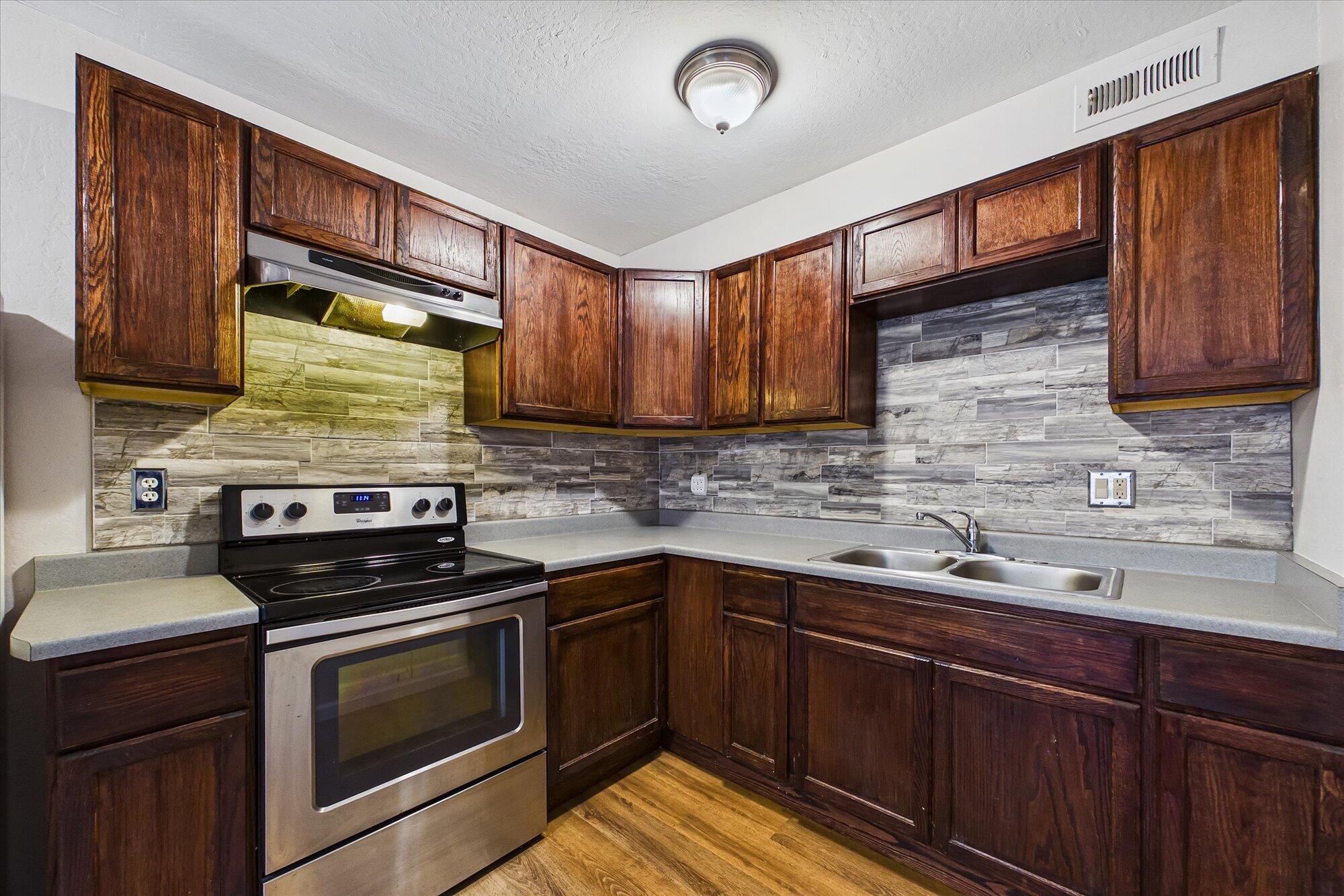 1080 8th Street, Unit 9 Arcata, CA 95521 - Photo 11 of 32