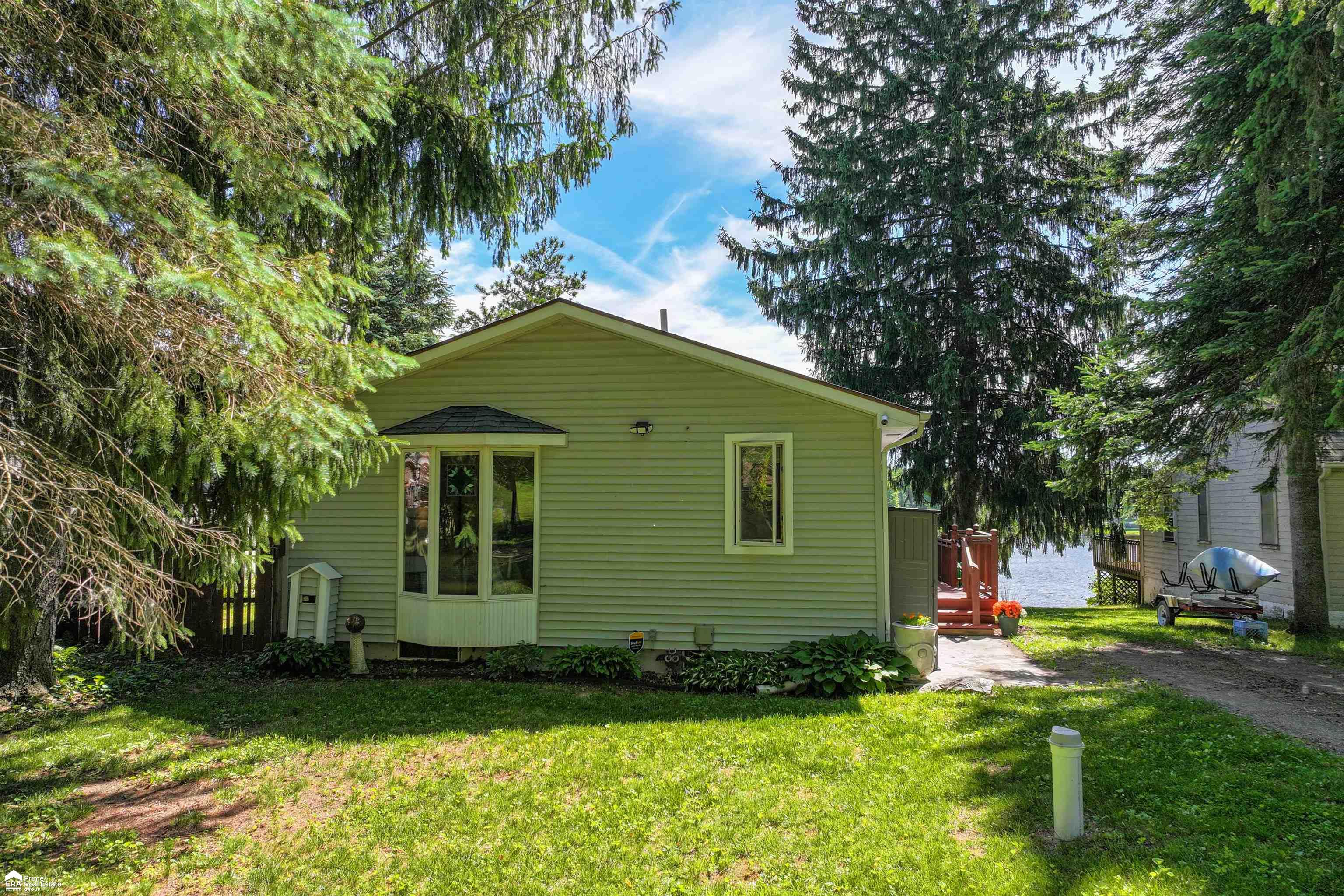 6300 Bullard Road Fenton, MI 48430 - Photo 4 of 47