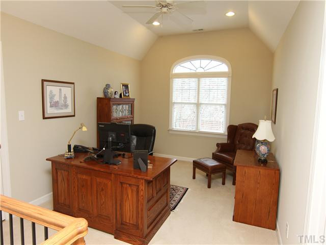 1810 Middlebrook Drive Raleigh, NC 27615 - Photo 16 of 25 Studio/Study/Office