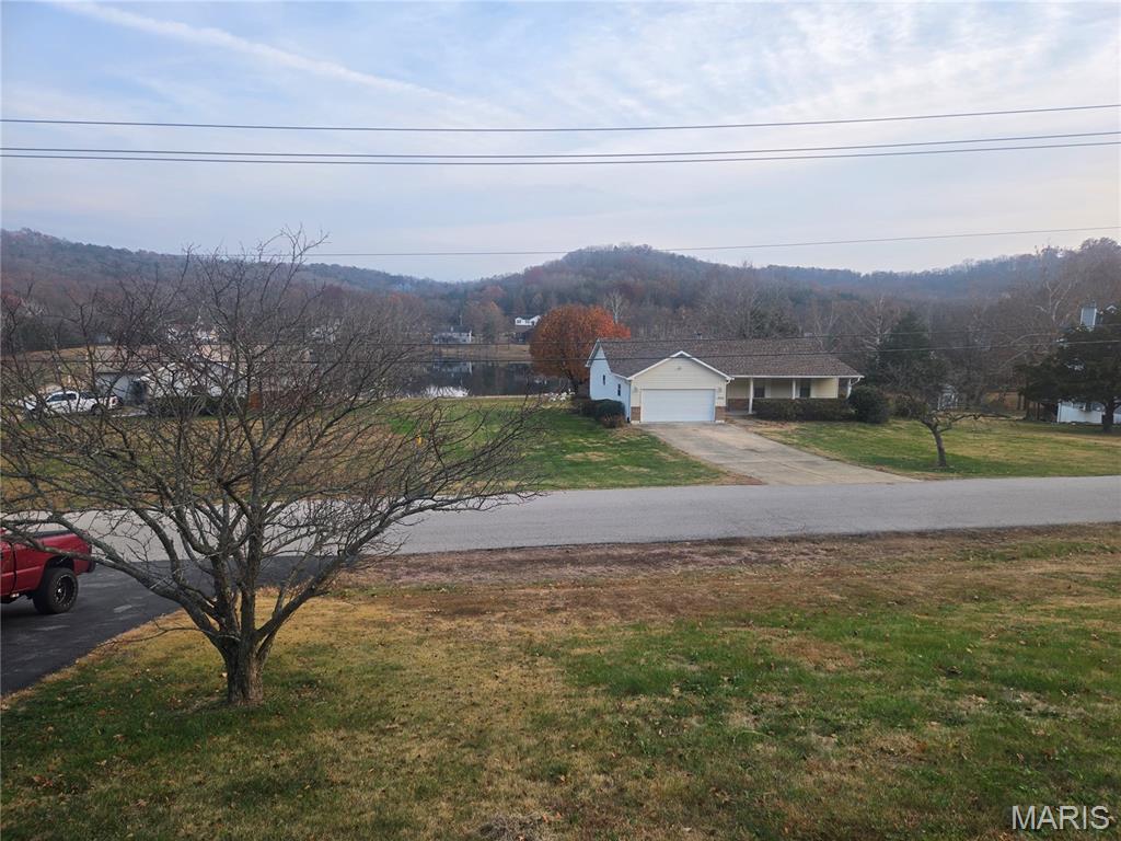 1802 Deer Run Trail Pacific, MO 63069 - Photo 2 of 6