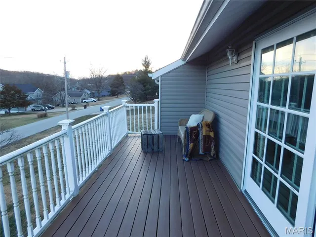 $289,000 | 1802 Deer Run Trail, Pacific, MO 63069