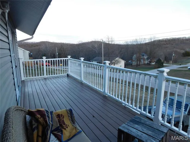 $289,000 | 1802 Deer Run Trail, Pacific, MO 63069