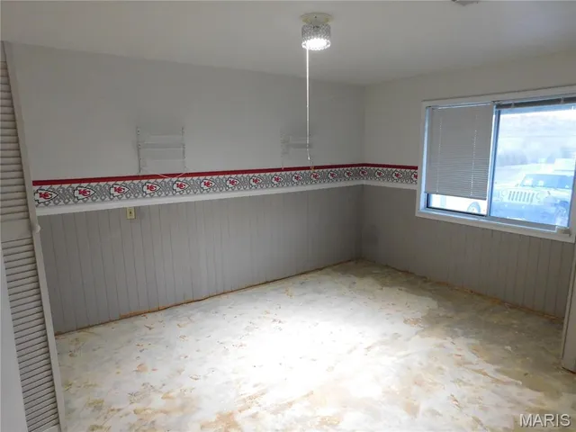 $289,000 | 1802 Deer Run Trail, Pacific, MO 63069