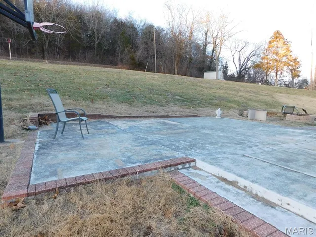 $289,000 | 1802 Deer Run Trail, Pacific, MO 63069