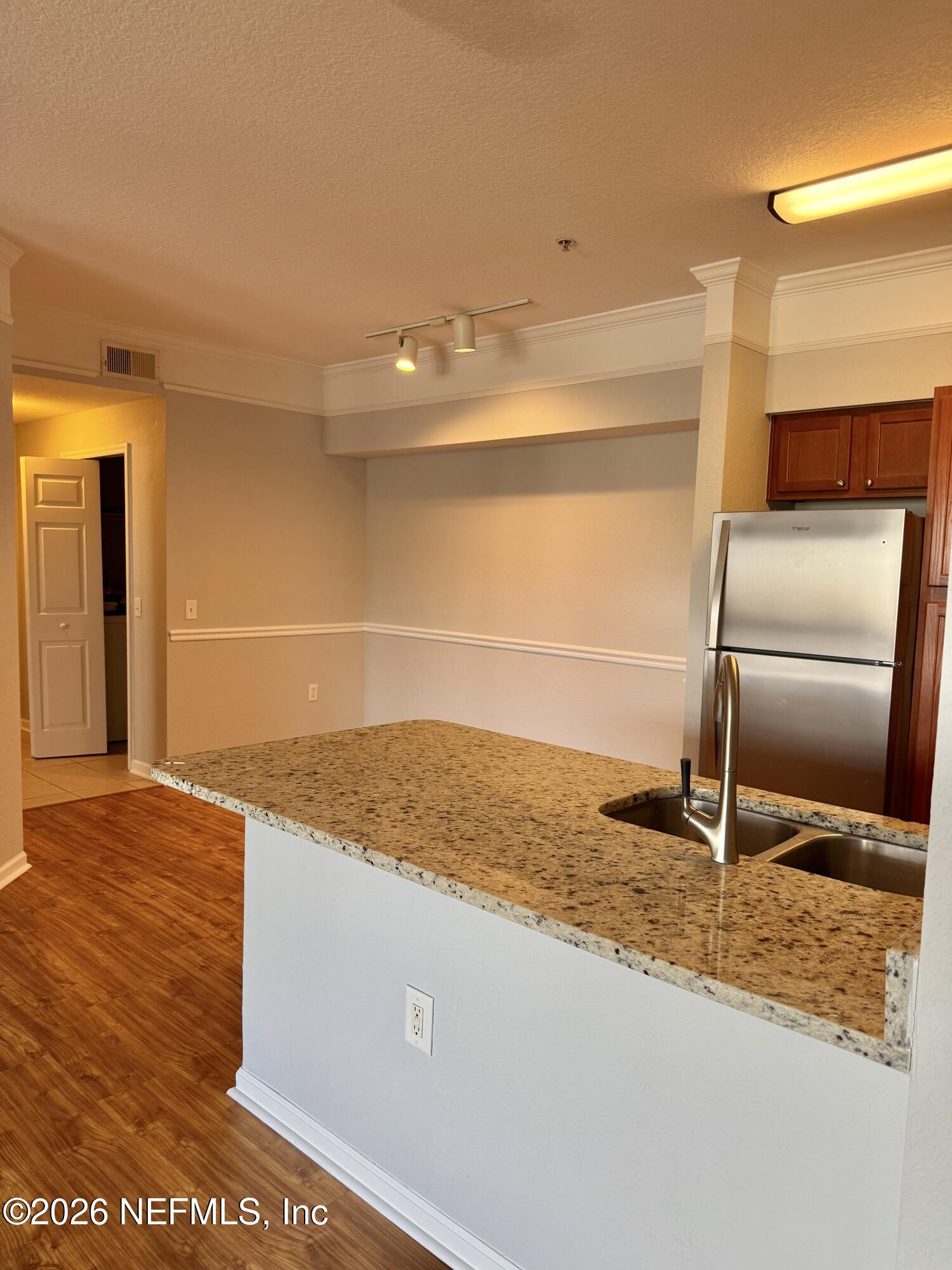 8550 Touchton Road, Unit 2023 Jacksonville, FL 32216 - Photo 7 of 22 IMG_9763