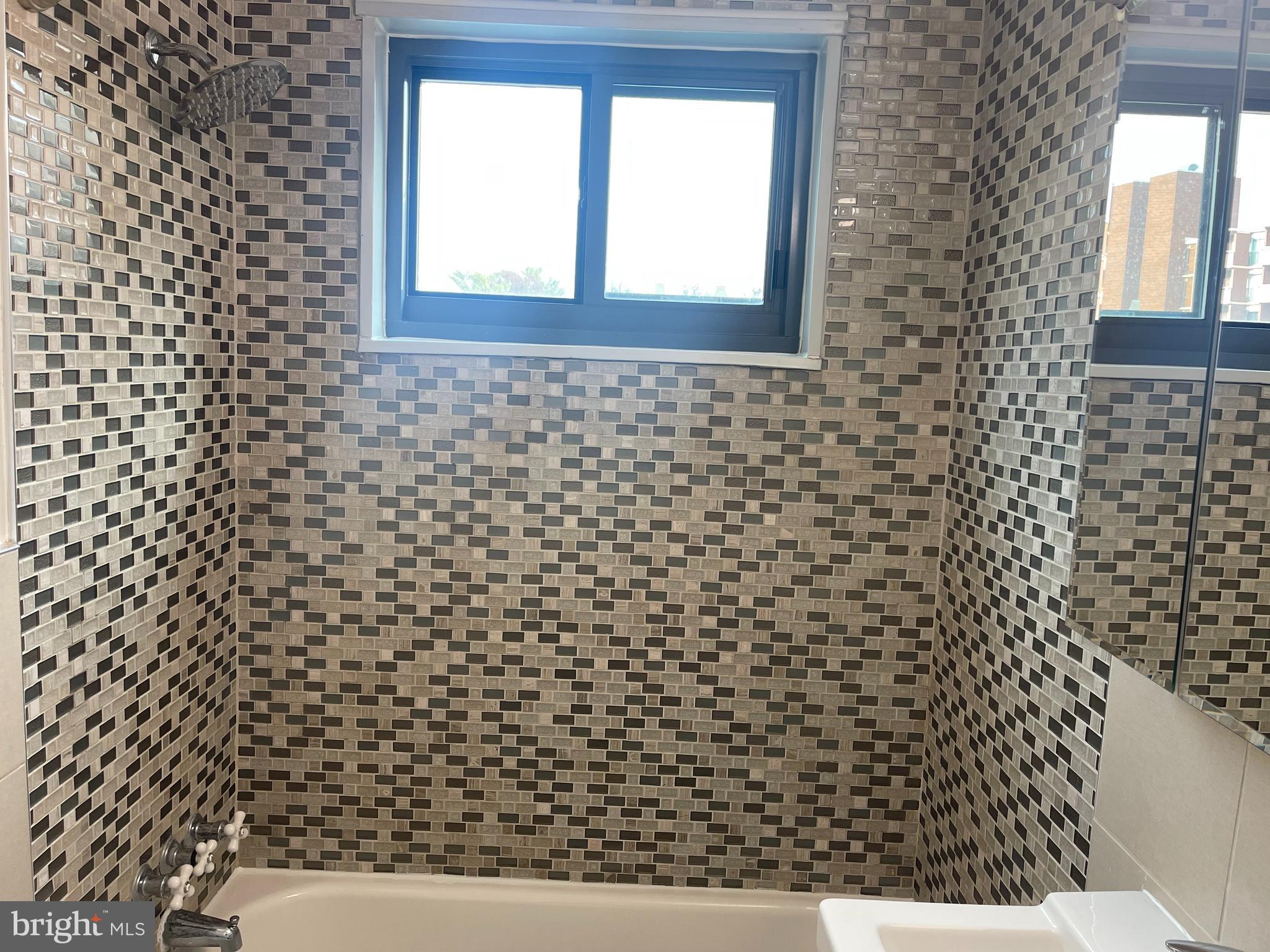 1200 South Arlington Ridge Road, Unit 607 Arlington, VA 22202 - Photo 11 of 18