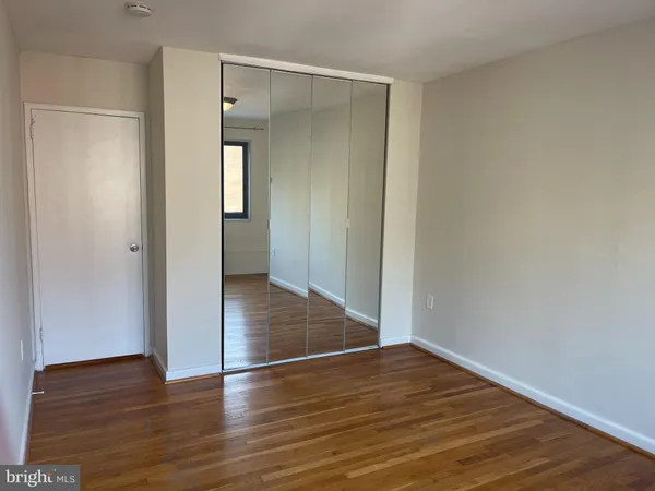 $2,200 | 1200 South Arlington Ridge Road, Unit 607, Arlington, VA 22202