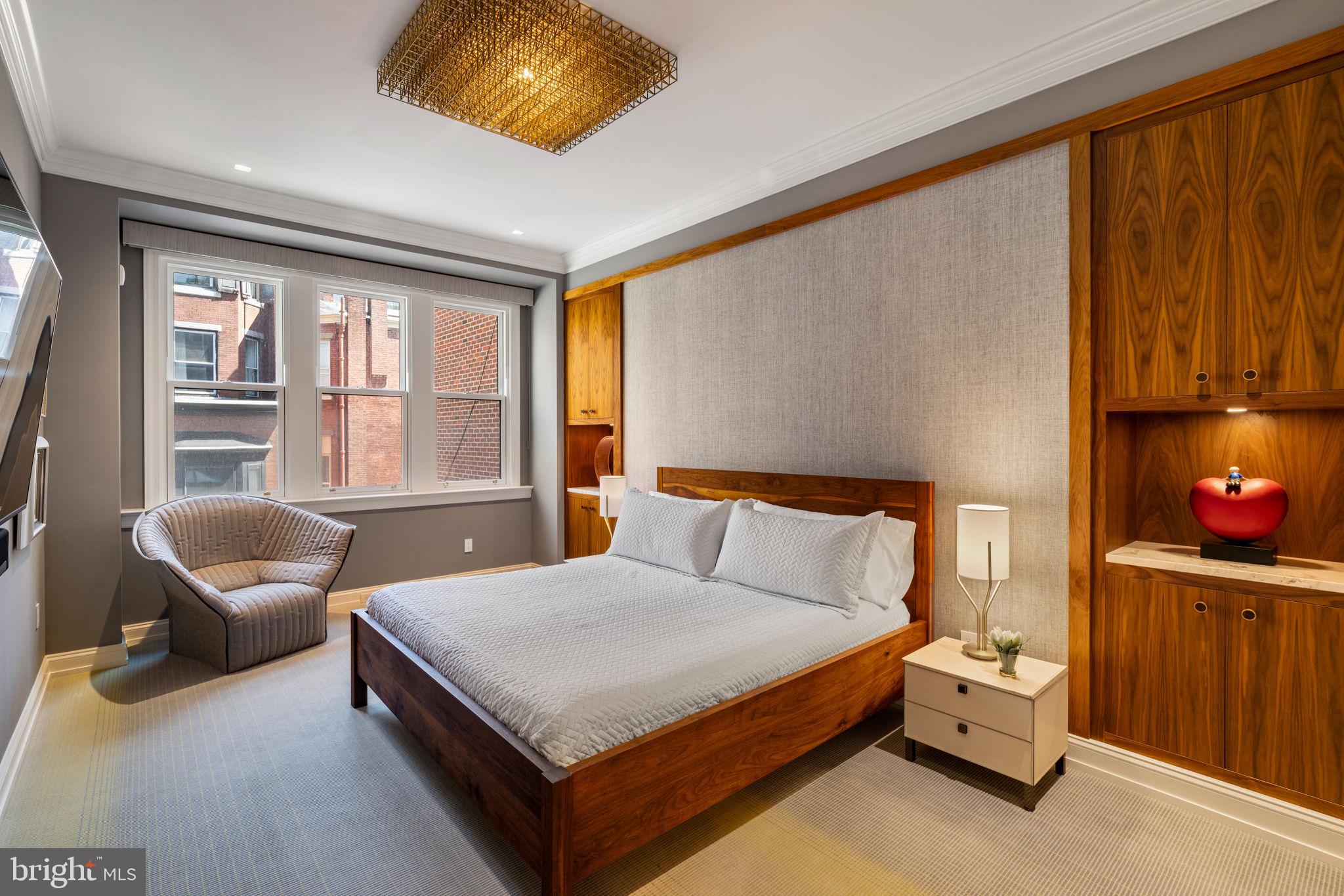 1819 Delancey Place Philadelphia, PA 19103 - Photo 40 of 76 primary suite