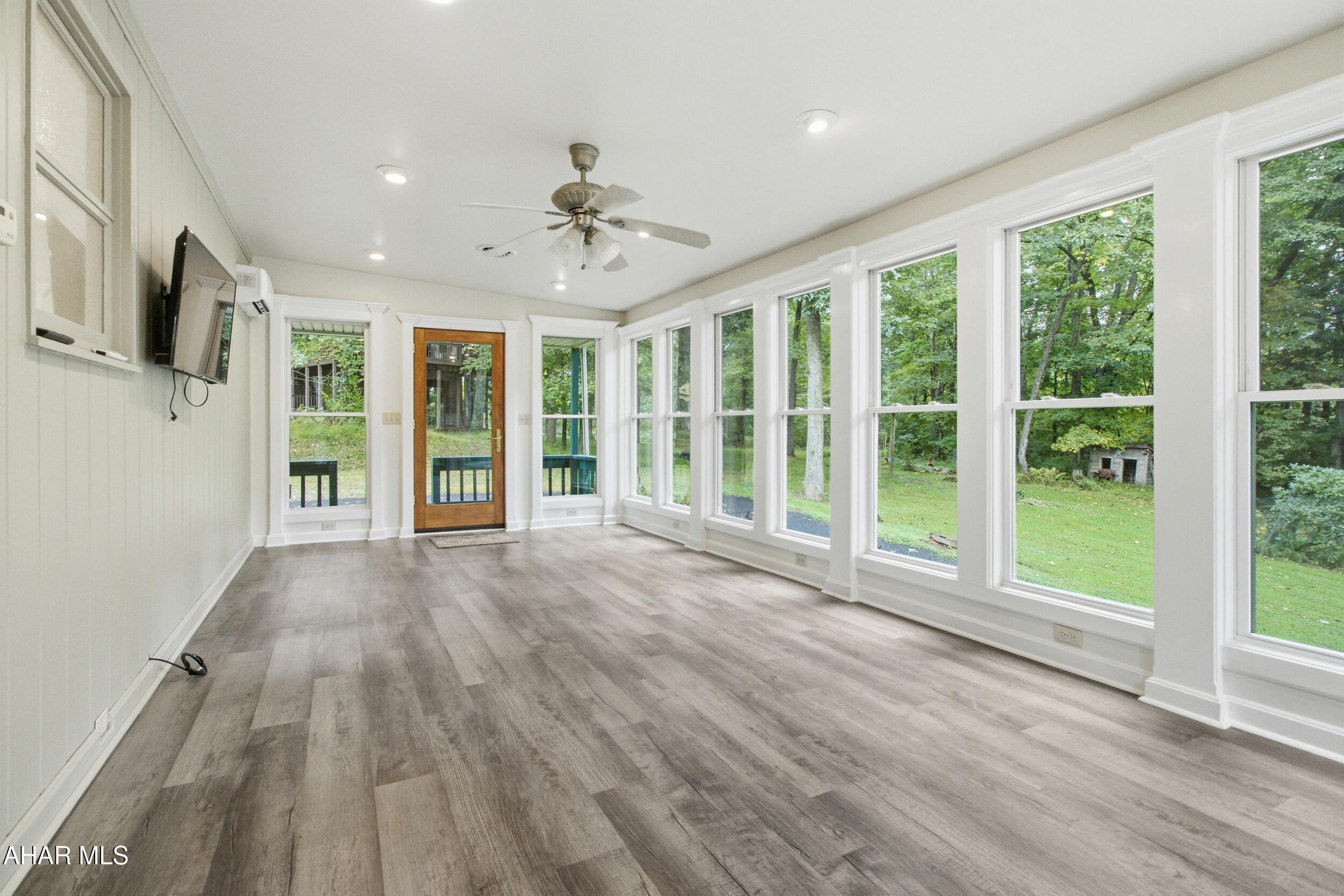 330 Dale Road Mount Union, PA 17066 - Photo 18 of 57 Gallery Image 18