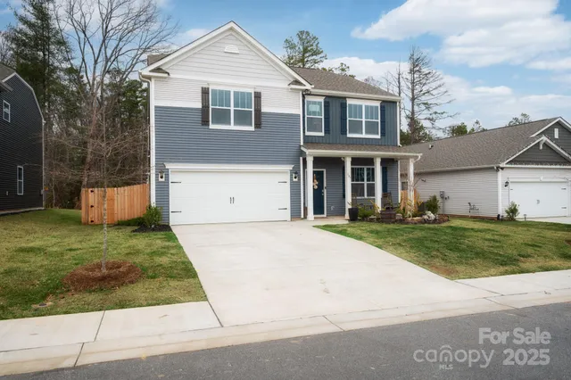 $569,000 | 147 Ashelyn Pk Drive, Fletcher, NC 28732