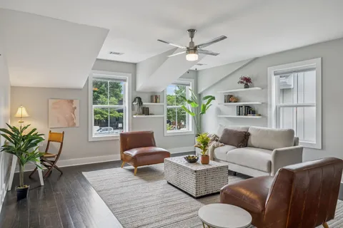 $750,000 | 703 B Skyview Drive, Nashville, TN 37206