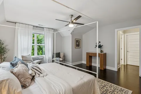 $750,000 | 703 B Skyview Drive, Nashville, TN 37206